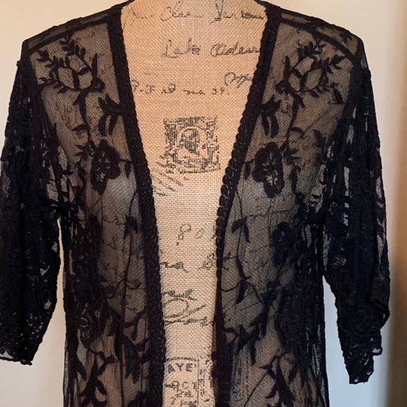 Gorgeous duster-NWT! - Picture 3 of 6